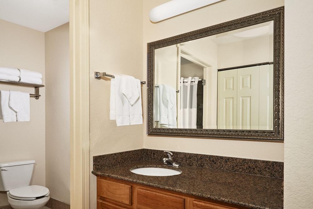 Staybridge Suites Milwaukee Airport South By Ihg Franklin  Екстериор снимка
