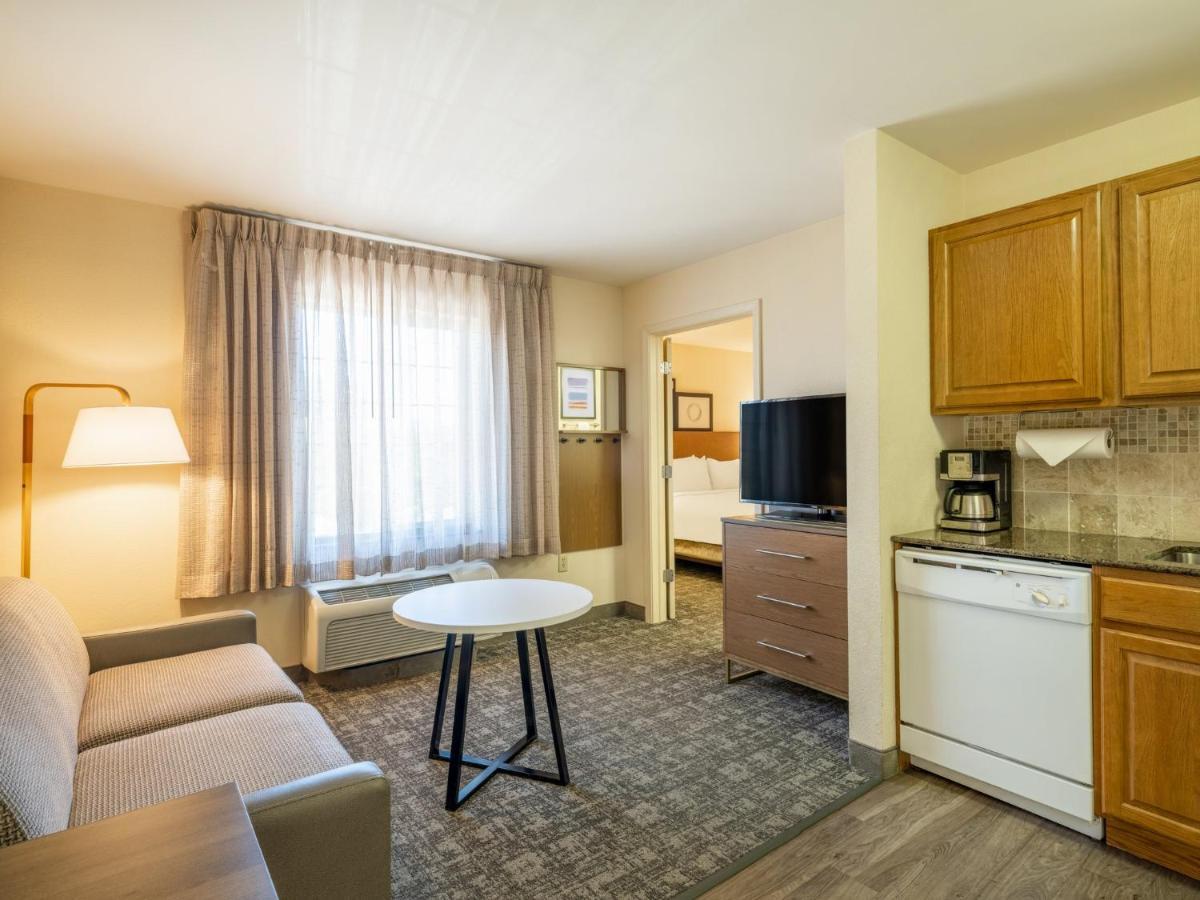 Staybridge Suites Milwaukee Airport South By Ihg Franklin  Екстериор снимка